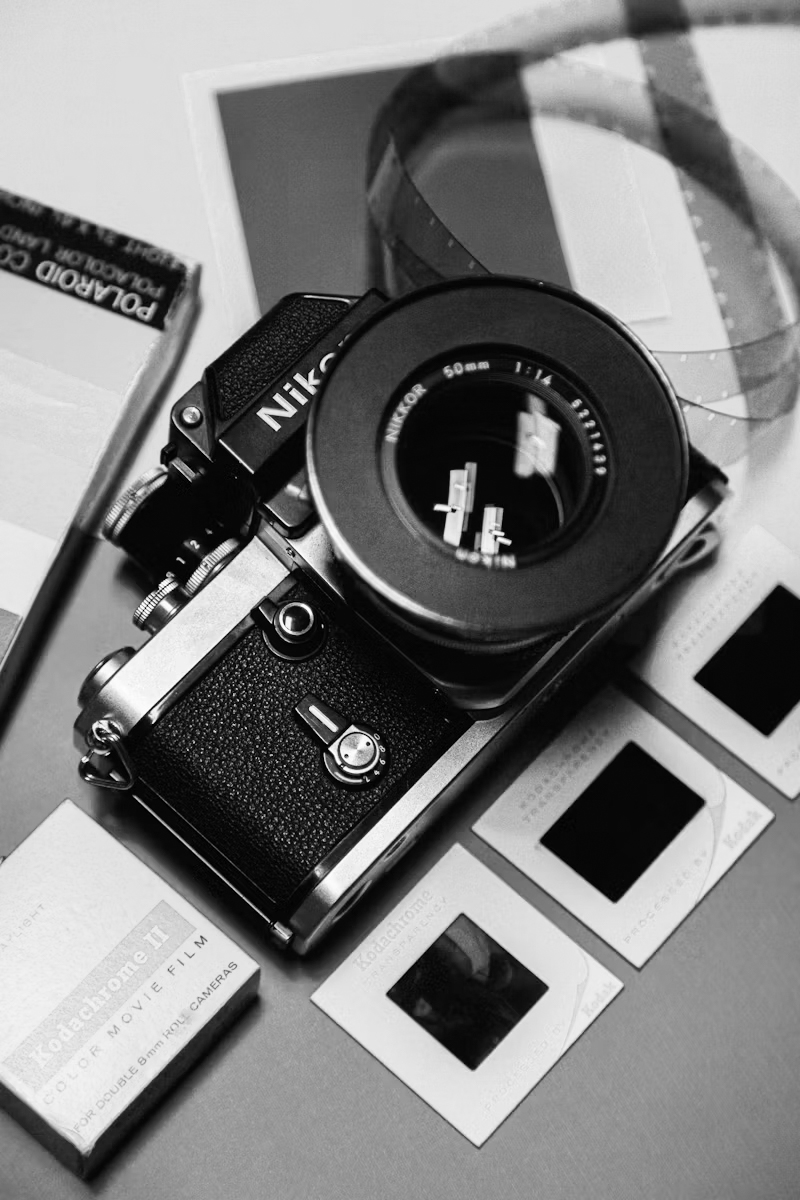 Photo 1563459171618 9f684daece51